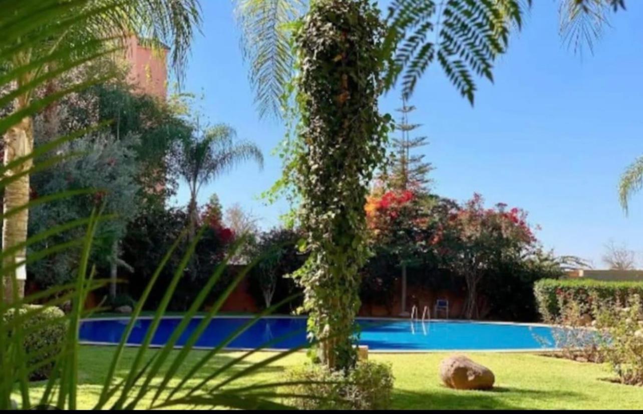 Logement De Luxe Avec Piscine, Hivernage Marraquexe Exterior foto